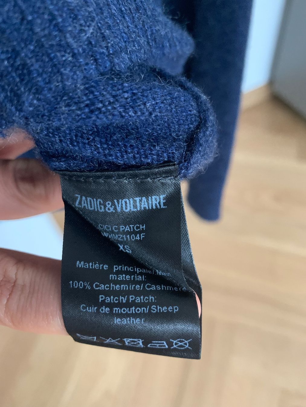 Pullover & Sweatshirts: Zadig Voltaire Cici Patch Kaschmir Pullover XS – Gebraucht aus Muttenz von swa_r6hn 2