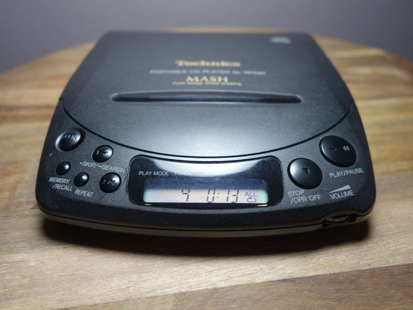 Technics Lettore multimediale & Streamer: Technics SL-XP330 CD – Usato da Bern venduto da Phandora 2