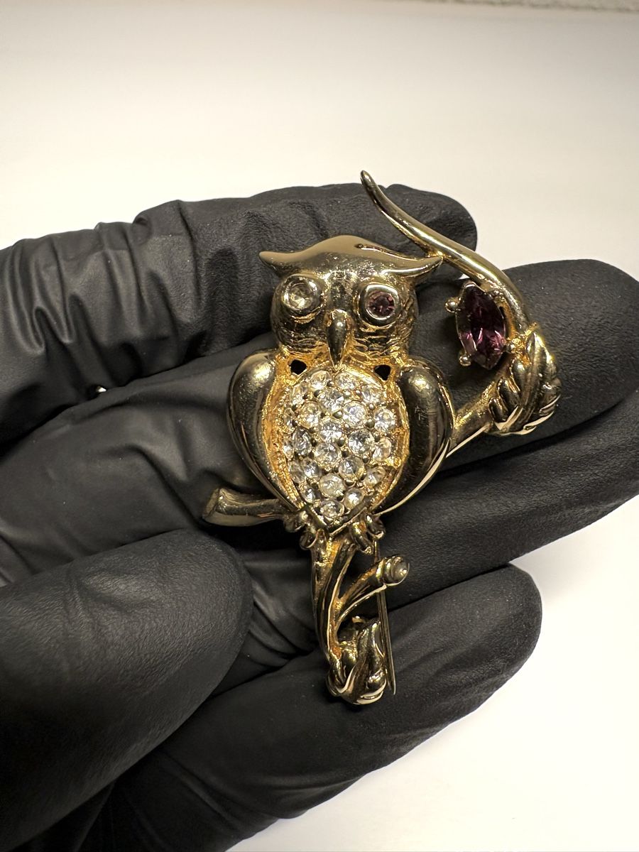 Broches & Aiguilles: Broschen Eule Goldfarben mit Zirkonia und Stein – D'occasion à Zwingen par imh_bl67 2