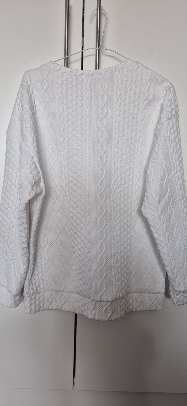 Maglioni & Felpe: Weisser Strickpullover Grösse S – Usato da Bubikon venduto da NaralieG 1