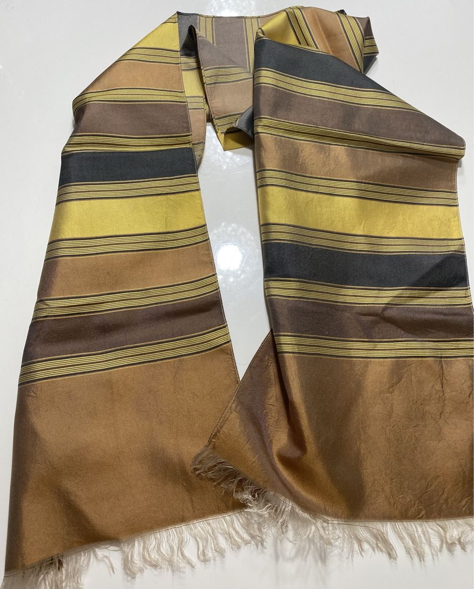 Foulard & Sciarpe: Seiden Schal 🌸 – Usato da Opfikon venduto da Luis144 1