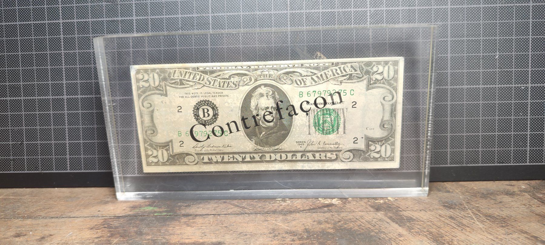 Billets de banque: Wunderschöne  alte 20 Dollar Note1969 GEFÄLSCHT RARE FIND – D'occasion à Gelterkinden par MYSTOREFORYOU4460