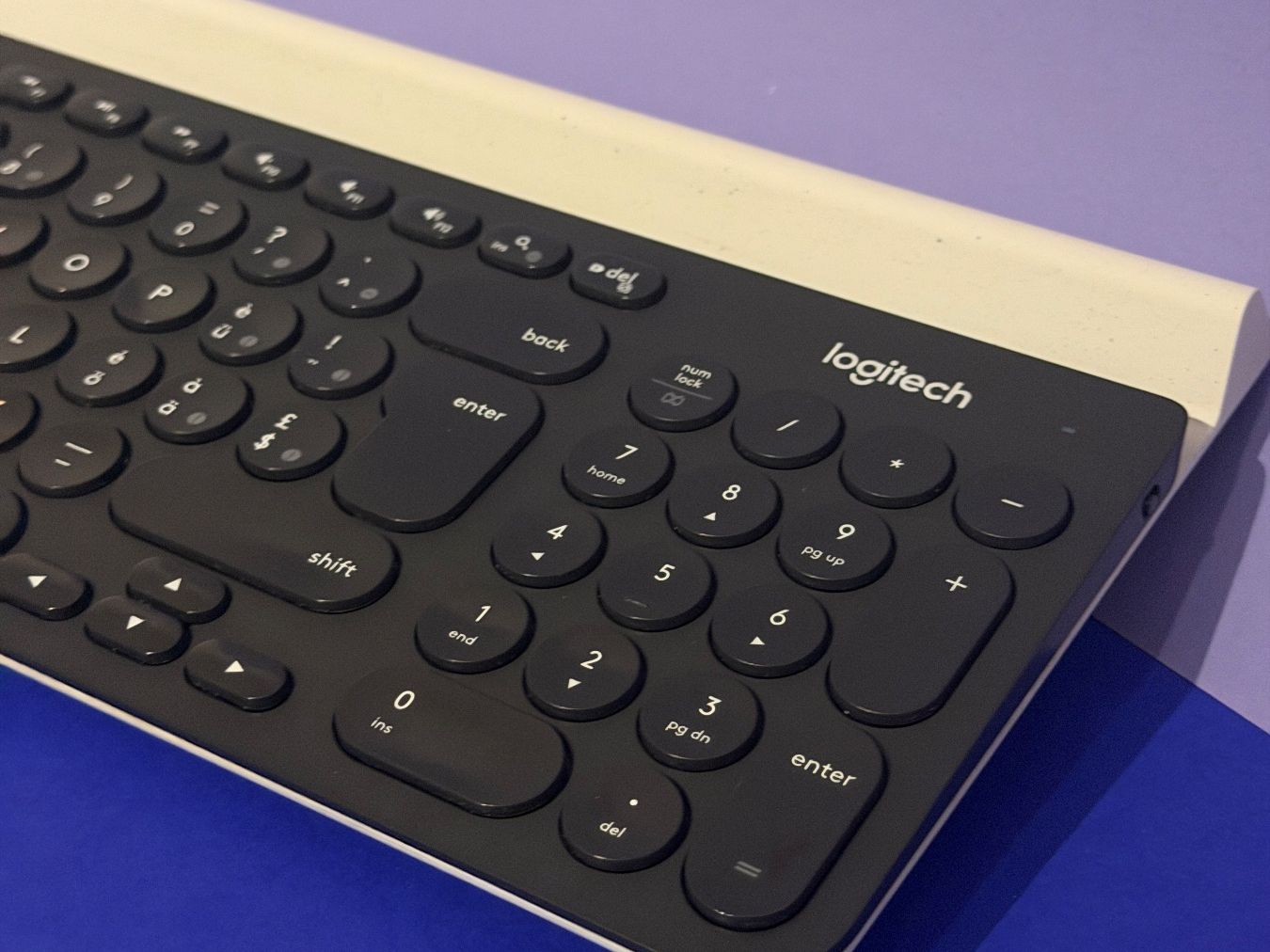 Logitech Tastaturen: Logitech K780 Multi-Device Wireless Keyboard DE-CH – Gebraucht aus Bern von mura_shop 2