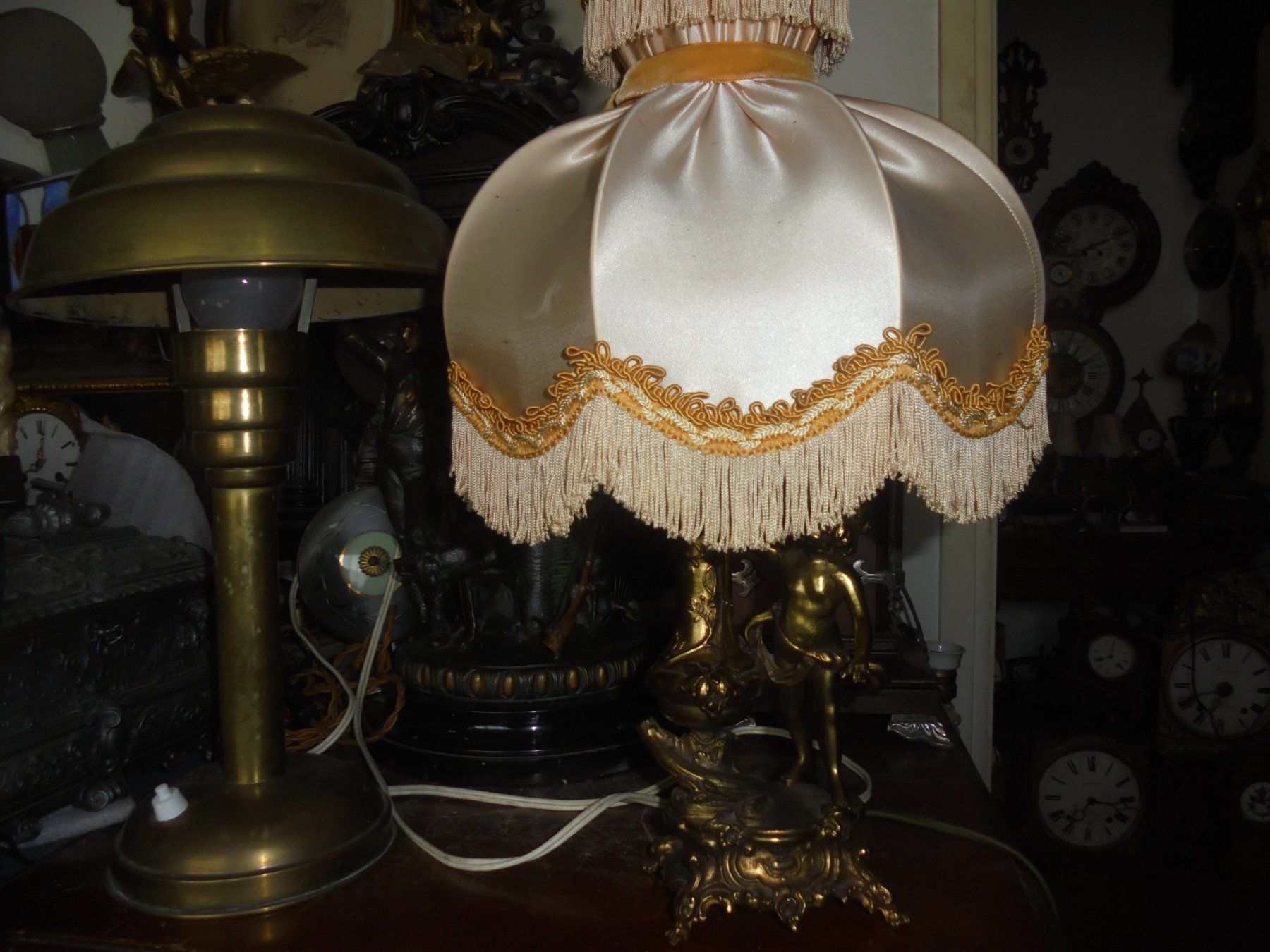 Lampade: Alte Tischlampe ca. 1950 – Usato da Camorino venduto da Hunpete 1