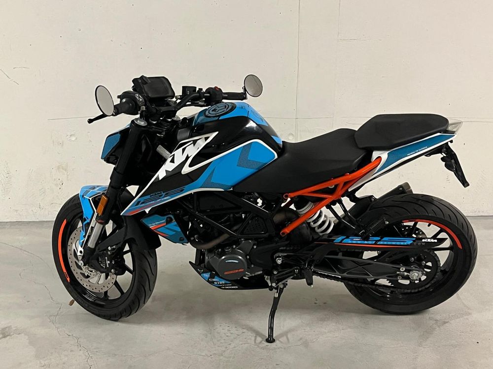 KTM Strada: KTM 125 Duke mit einzigartigem Decor – Usato da Weiningen ZH venduto da MellRo.54 1