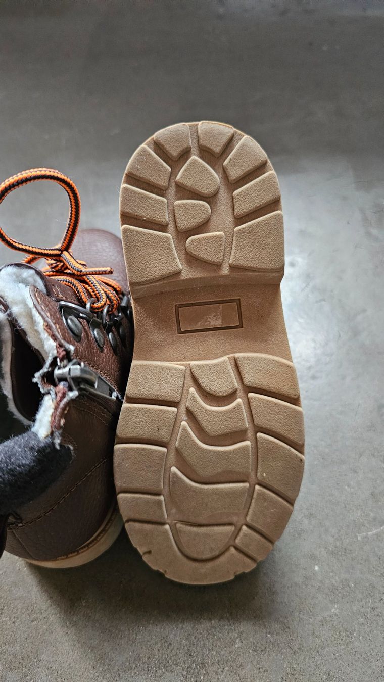 H&M Schuhe für Jungen: Boots H&M 28 – Gebraucht aus Buhwil von Nici_la_nic 2