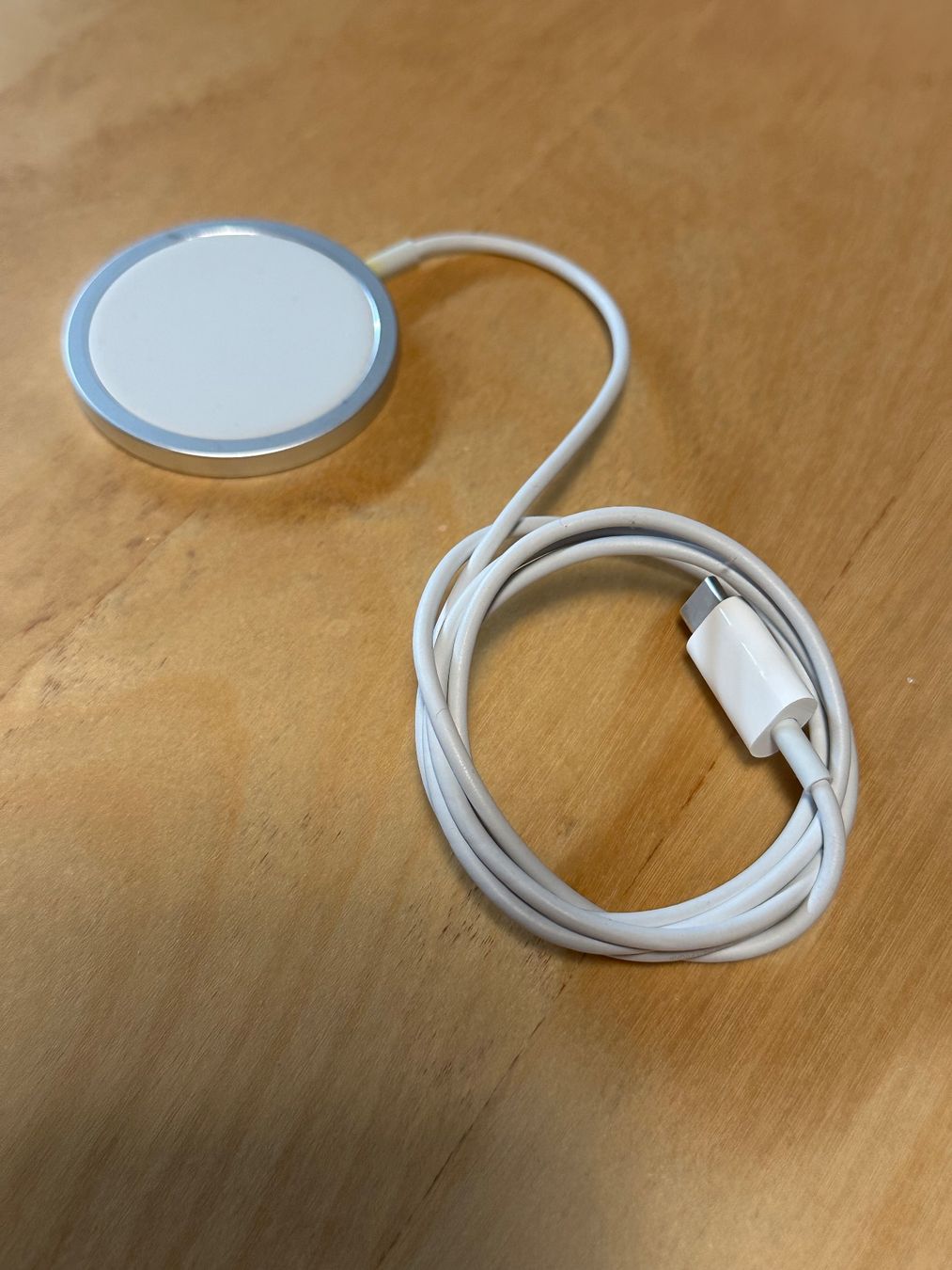 Apple Cavi: Apple MagSafe Charger Wire Cable 1 metre iPhone – Usato da St. Gallen venduto da S_rnw2