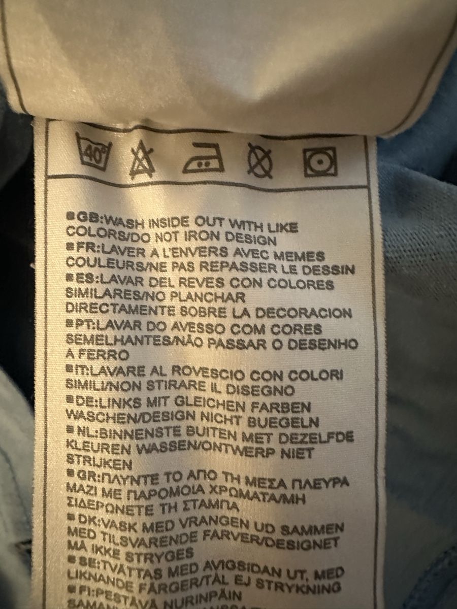 Nike T-shirt: Nike T-Shirt – Usato da Eschenbach LU venduto da Tatzi1 6