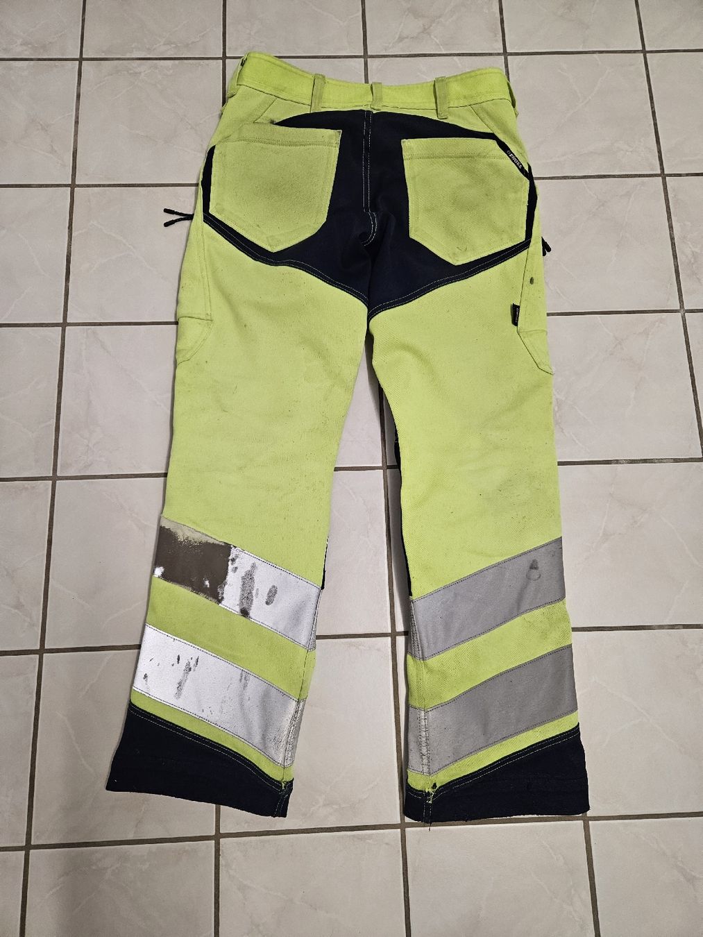 Pantalons: Warnschutzhose Engel – D'occasion à Appenzell Eggerst. par Tom860 1