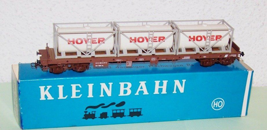 Kleinbahn Modellini di ferrovie: Kleinbahn H0 363: Flachwagen Rs, ÖBB mit 3 Hoyer Container – Usato da Brüttisellen venduto da Rentner44zh