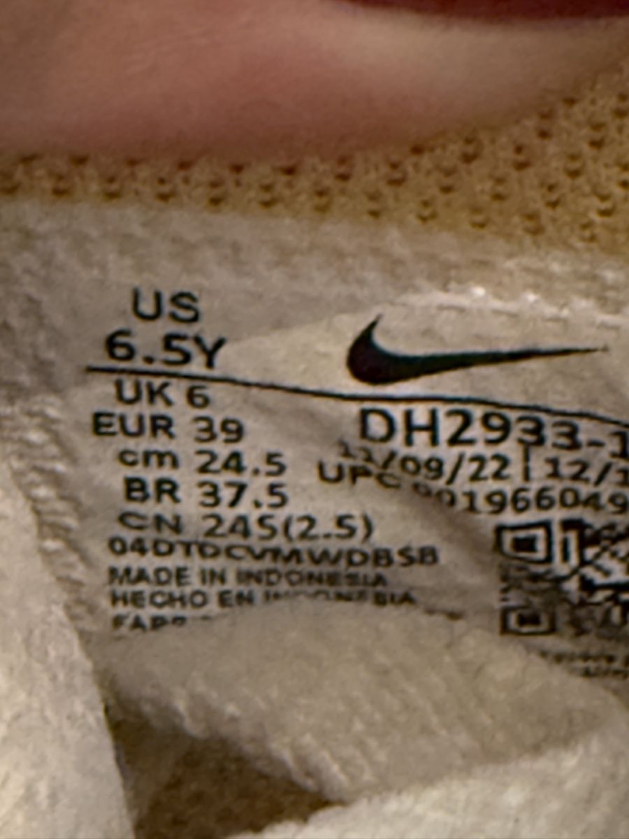 Nike Herrenschuhe: Nike Air Force 1 - 39.5 – Gebraucht aus Winterthur von don_fabio 5
