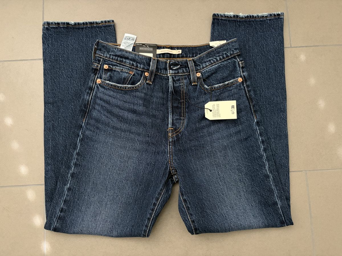 Levi's Jeans: Jeans - Levis - Wedgie Straight - 26/28 – Neuf avec emballage d'origine à Baar par Colette18 1