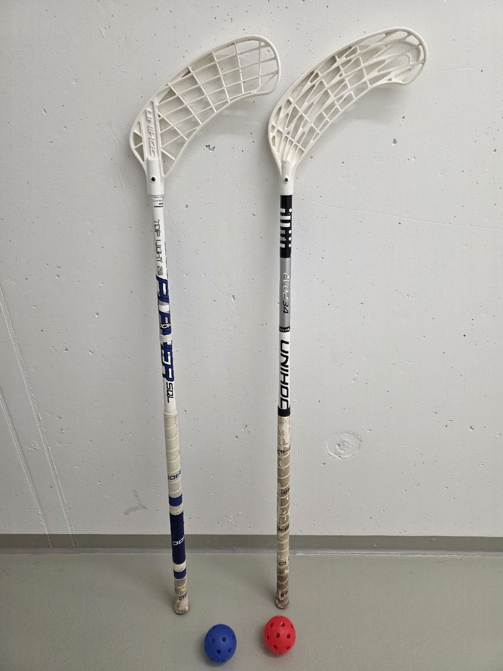 Unihockey: Unihockey-Schläger Set 2x – Gebraucht aus Wilen (Sarnen) von bergler