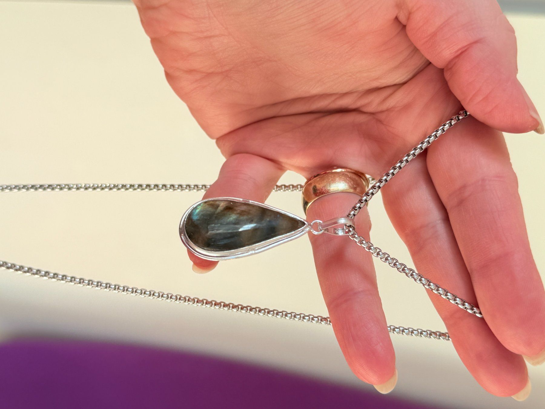 Catenine: Collier Labradorite  - Élégant bijou! – Nuovo e nell'imballaggio originale da Genève venduto da AGBERG 6