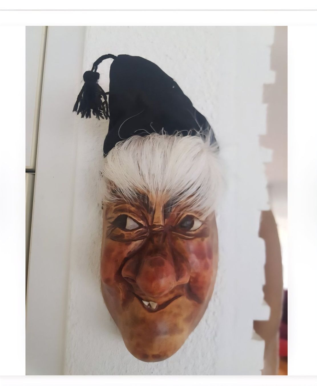 Maschere: Orginal Krienser Maske – Usato da Steinen venduto da Appert.