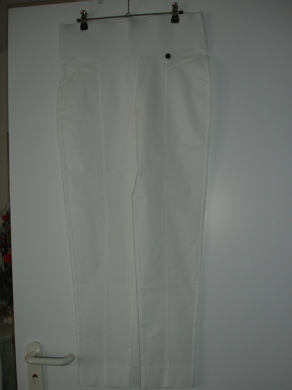 Pantaloni: Weisse Damenhose Grösse 42 – Nuovo (secondo la descrizione) da Oberentfelden venduto da Gipsy27