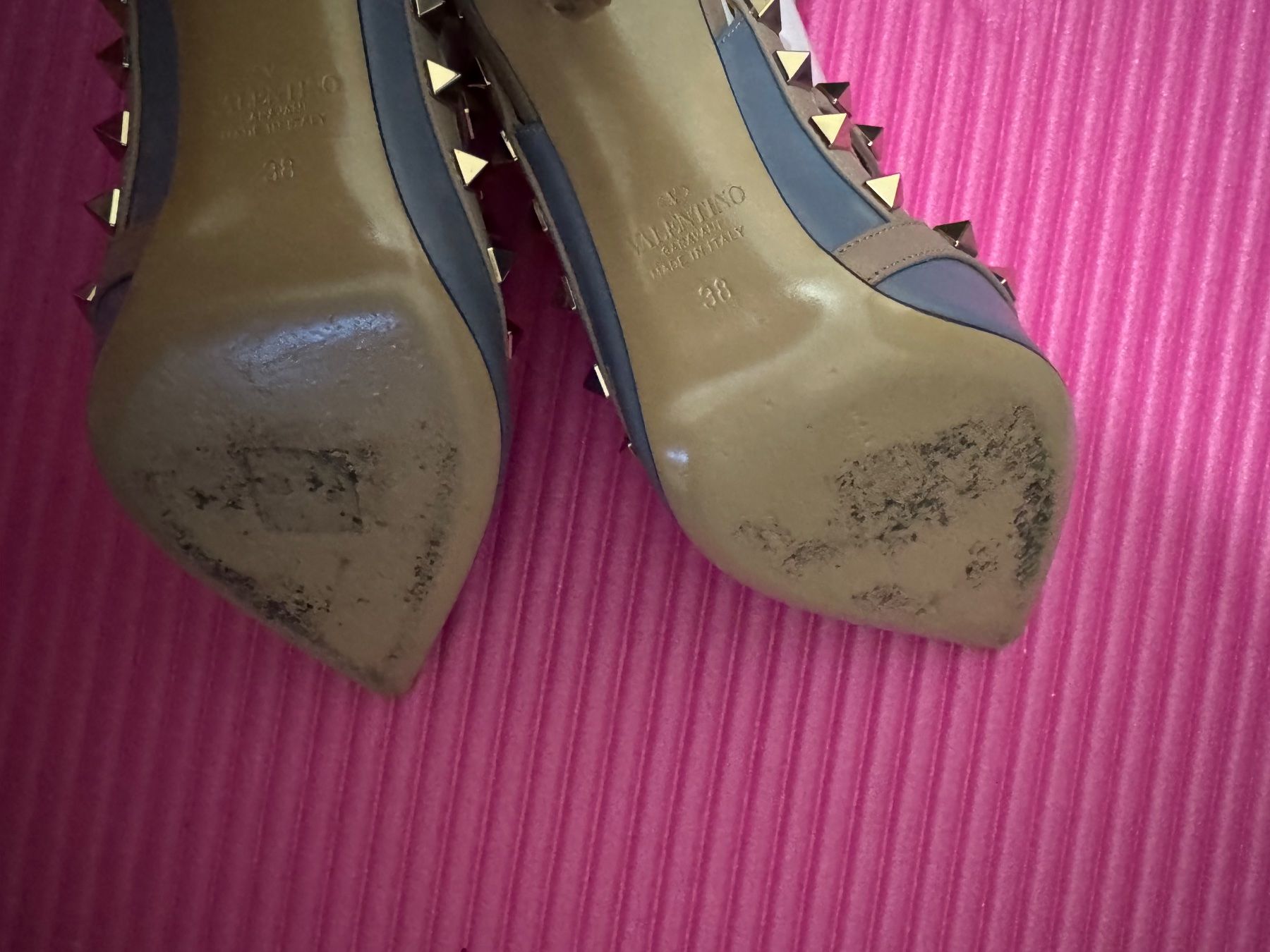 Valentino Scarpe da donna: Valentino Rockstud Pumps – Usato da Reinach BL venduto da LejEm 1
