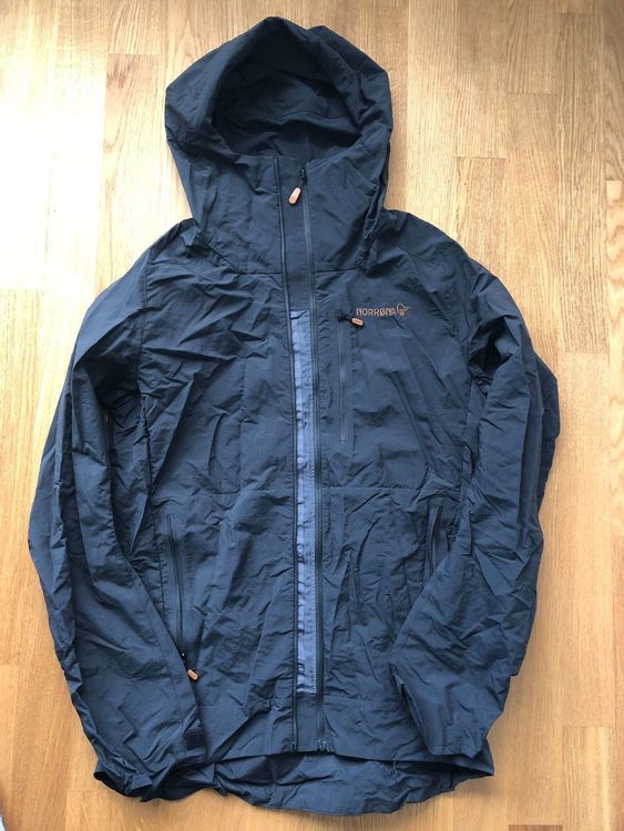 Norrona svalbard deals lightweight jacket