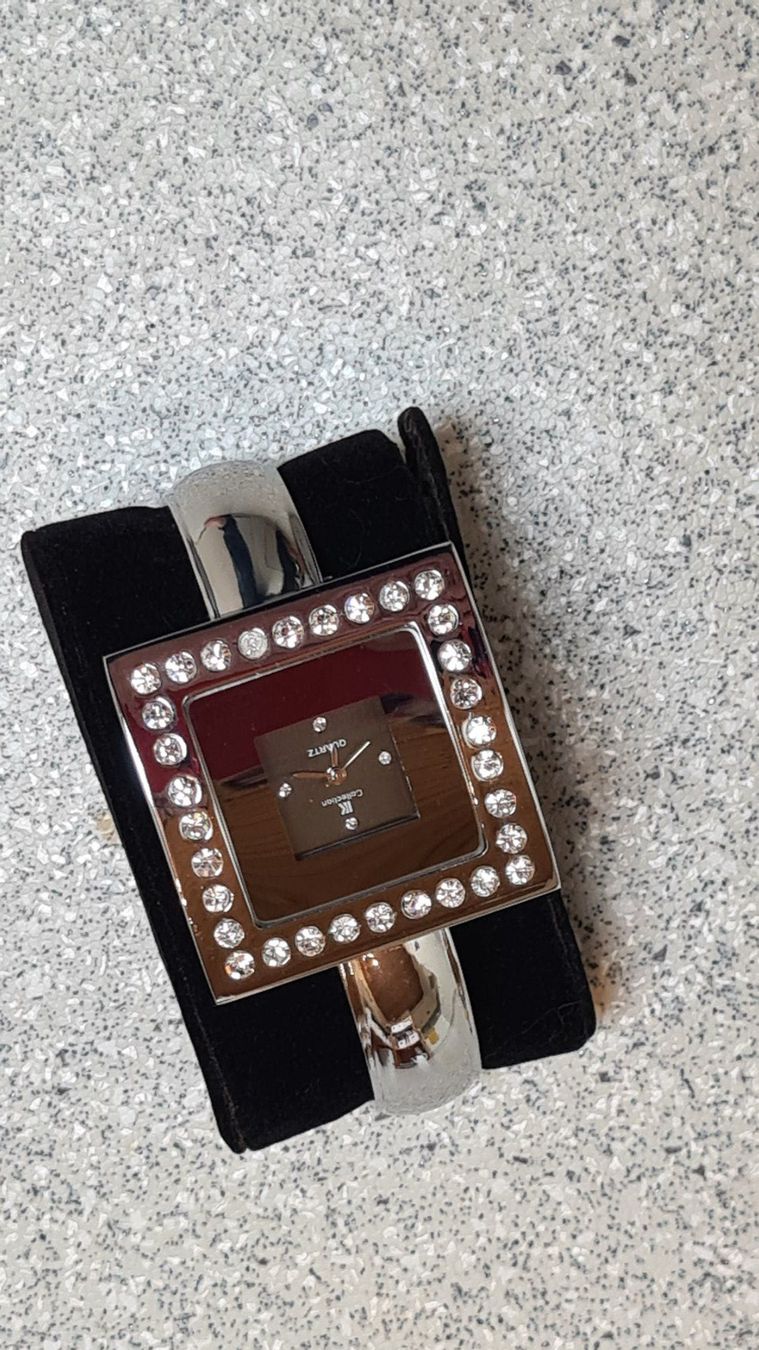 Orologi: Uhr mit glitzernen Steinen – Usato da Frauenfeld venduto da Purzli 1