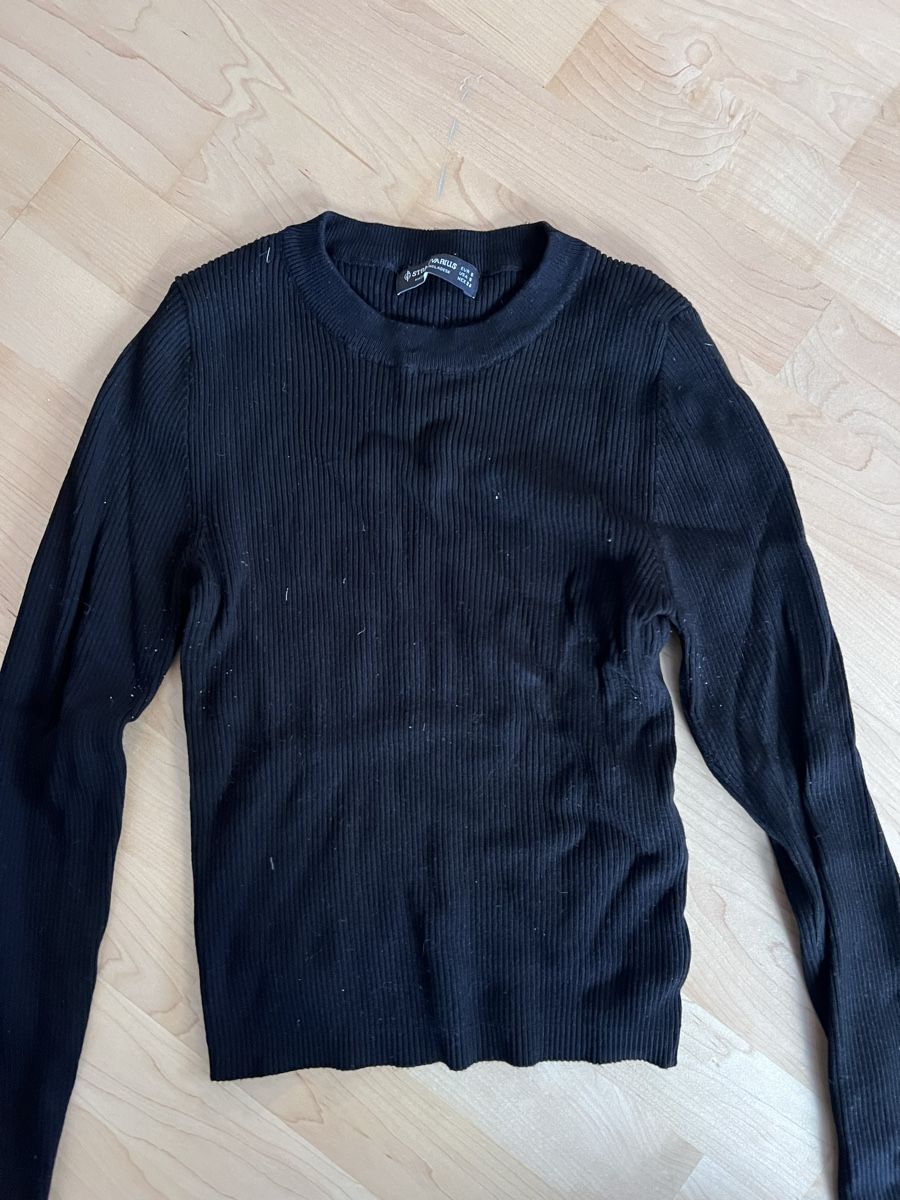 Stradivarius Maglioni & Felpe: Schwarzer Strickpullover von Stradivarius, Grösse S – Usato da Horw venduto da ratta1996 1