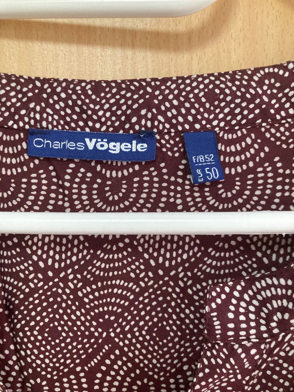 Camicette: Gemusterte Bluse Gr. 50 – Nuovo (secondo la descrizione) da Thun venduto da Vans_98 2
