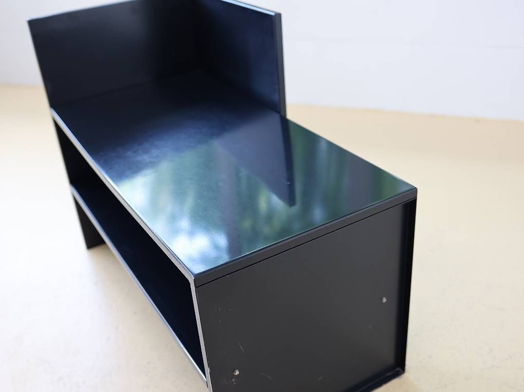 Lehni Scaffali: Donald Judd Bench von LEHNI – Usato da Meinisberg venduto da atelier_TILIJA 2