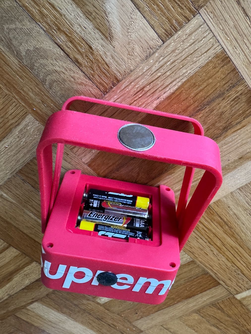 Lampade: supreme magnetic flashlight – Nuovo e nell'imballaggio originale da wädenswil venduto da 112345 5