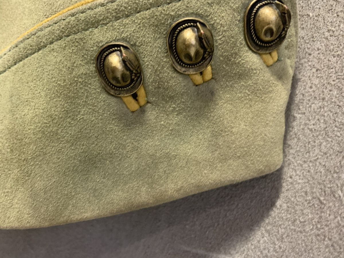 Hosen: Damen Hirschleder Hose 42 – Gebraucht aus Unterseen von jpowers1971 1