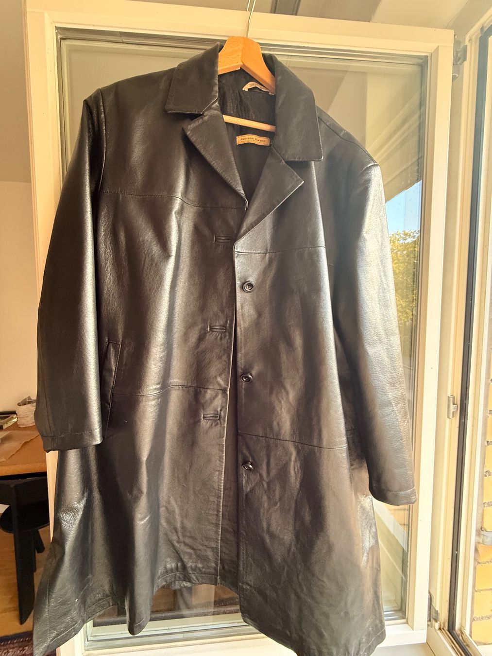 Mäntel: Ledermantel / Lederjacke – Gebraucht aus Winterthur von ttru