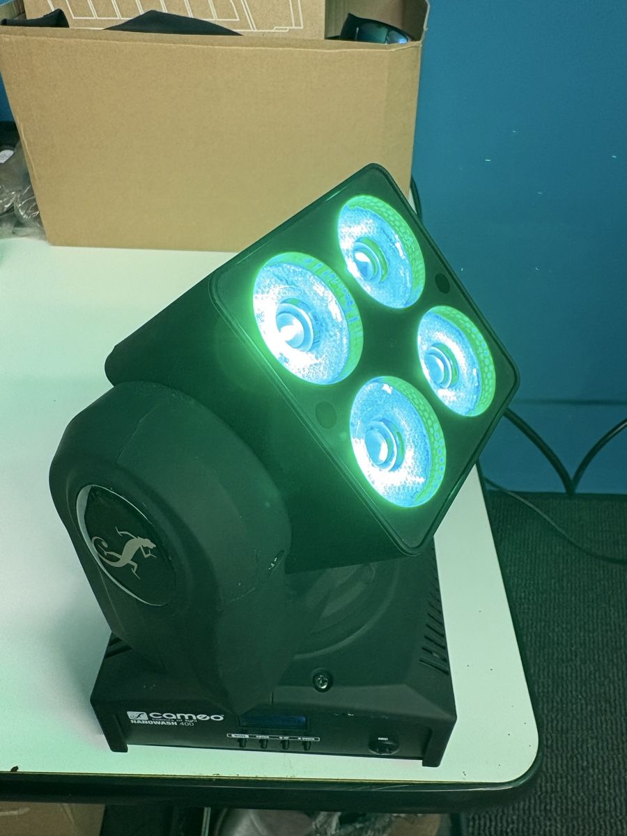 Lampade: Cameo NanoWash 400 LED Moving Head – Usato da Schwarzenburg venduto da DMZ-Eventtechnik 3