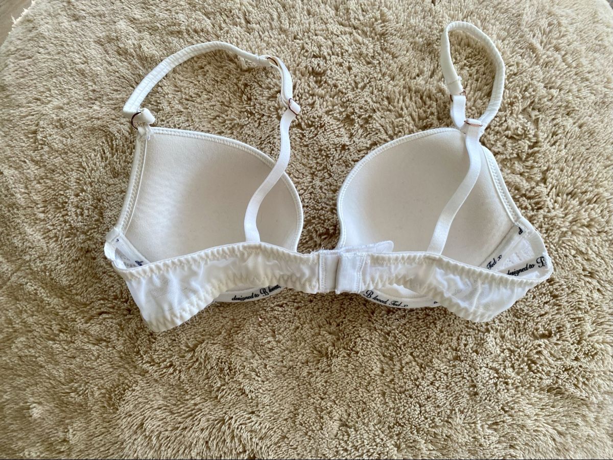 Autres dessous: Push-up BH von Ted Baker – D'occasion à Unterägeri par Simonolga 1