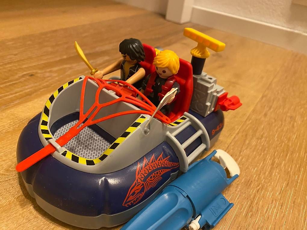 Giocattoli: PLAYMOBIL 9435 Luftkissenboot mit Unterwassermotor – Usato da Steinach venduto da Susansung 1