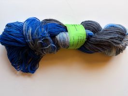 1Knäuel Handgefärbte Sockenwolle