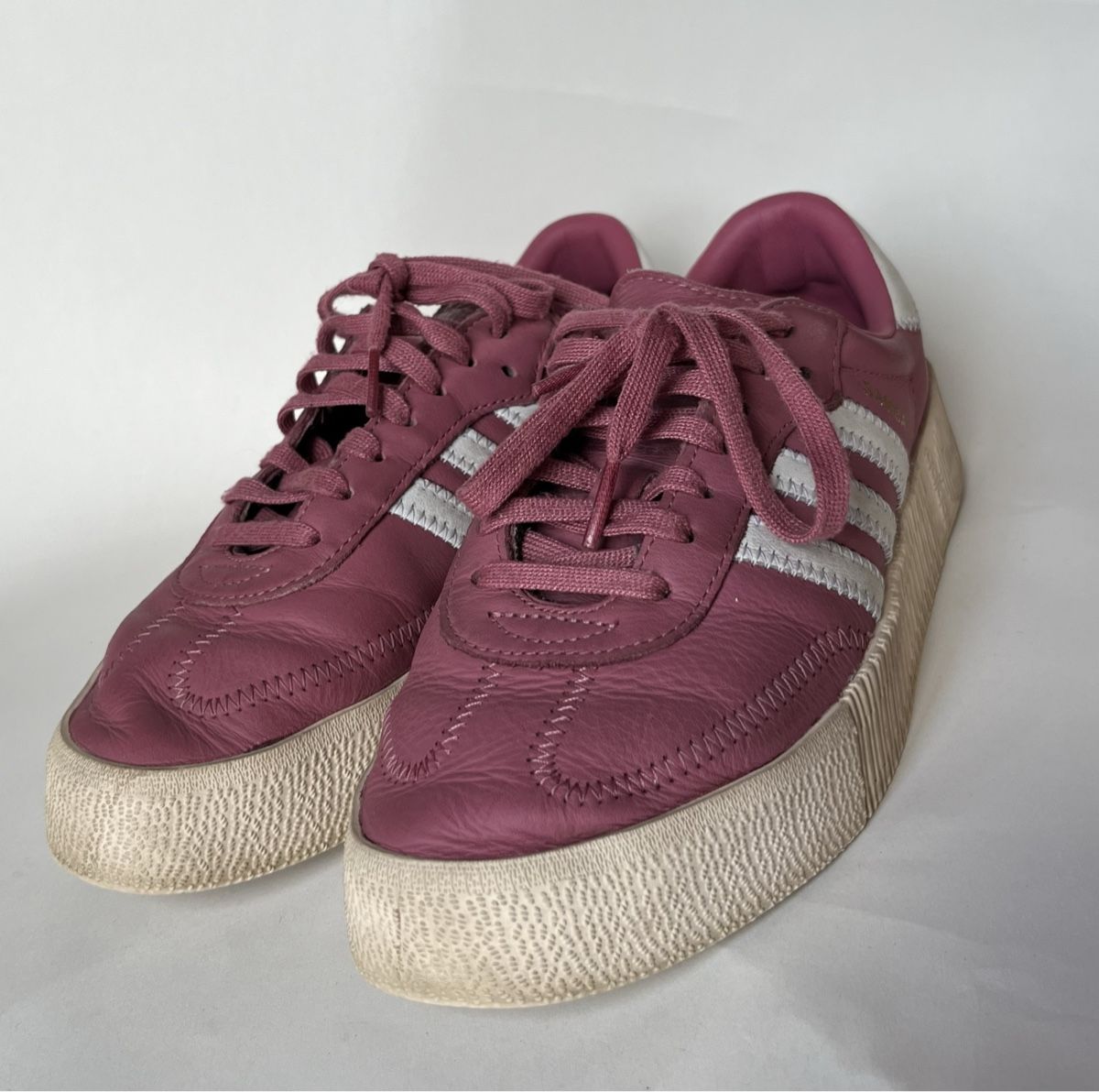Adidas Scarpe da donna: adidas SAMBAROSE low - Grösse 37 1/3 – Usato da Rüti ZH venduto da laura_antoinette