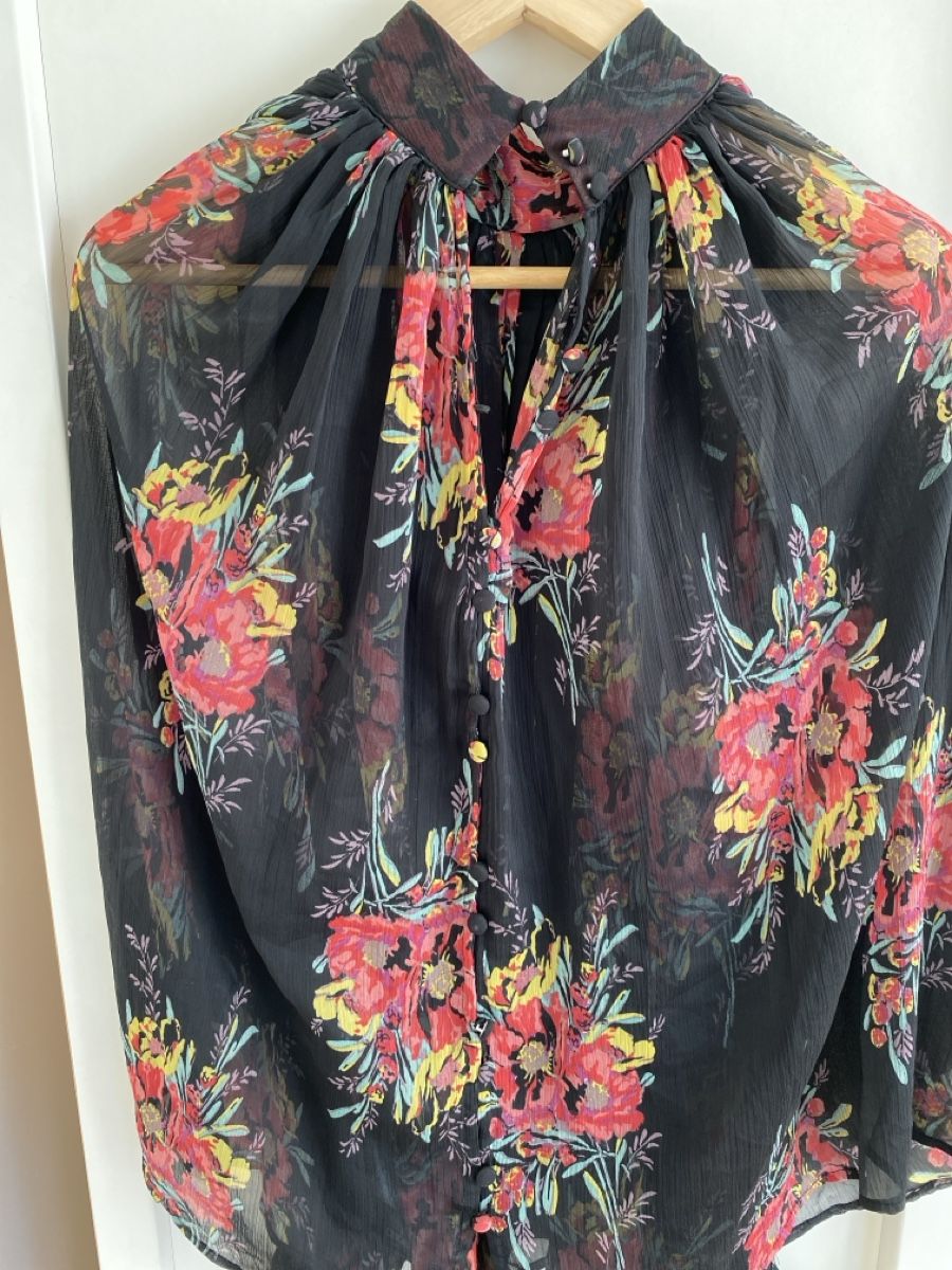 Camicette: Schwarze Chiffon-Bluse mit Blumenmuster Gr. 34 – Nuovo (secondo la descrizione) da Basel venduto da selinalivia 3