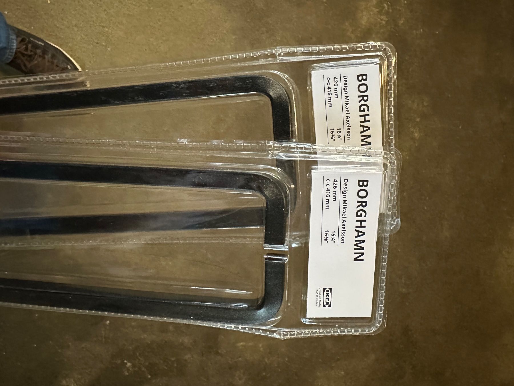 Ikea Quincaillerie: Ikea BORGHAMN. – D'occasion à Wolhusen par Aleksandr.M