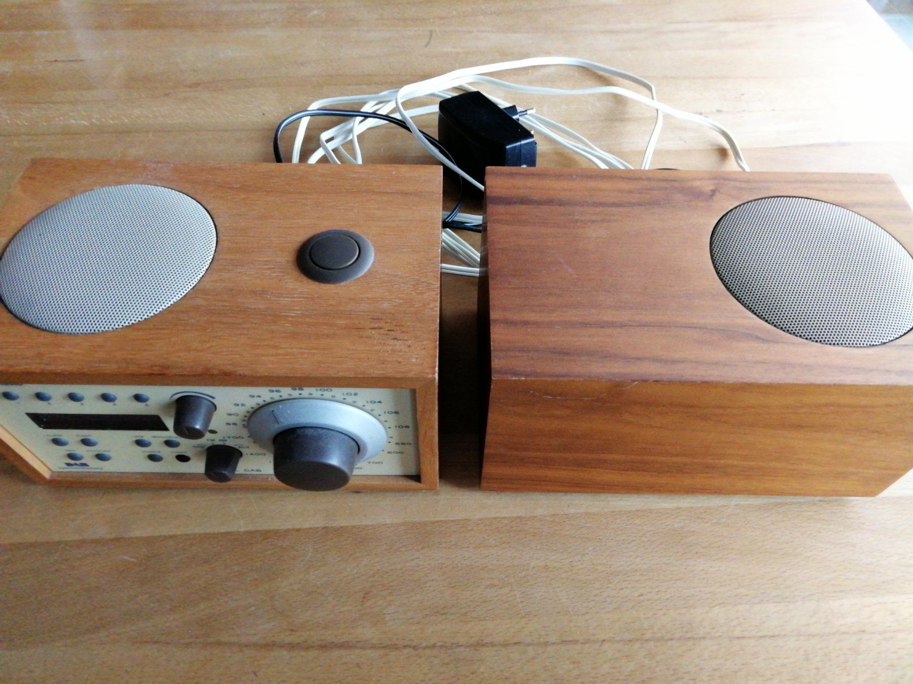 Radios: Tivoli Audio Modell DAB – Gebraucht aus Gwatt (Thun) von