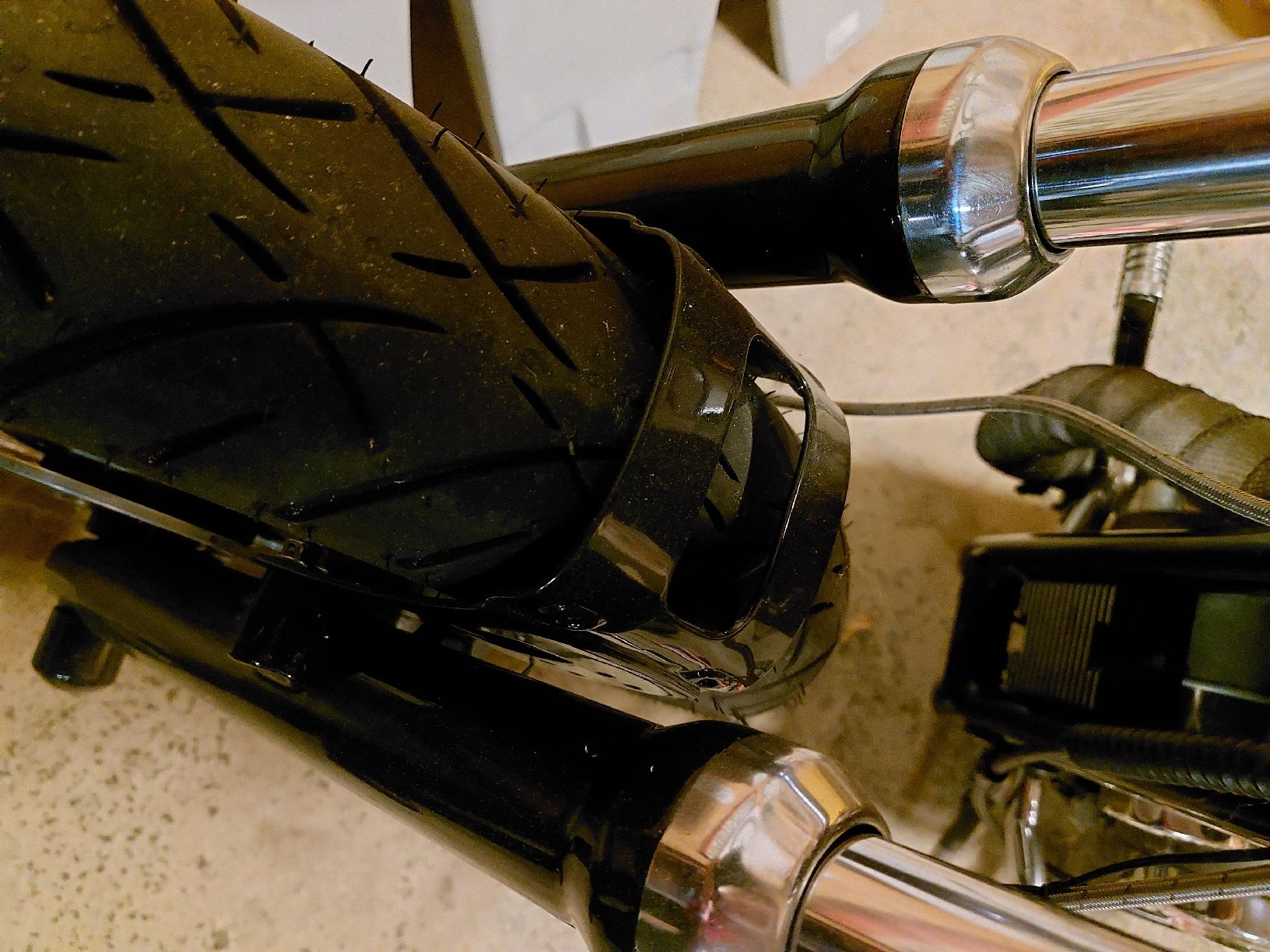 Harley-Davidson Toutes les pièces détachées moto: Harley Gabelstabilisator Schutzblech – Neuf (Voir description) à Willisau par Pzm81 4