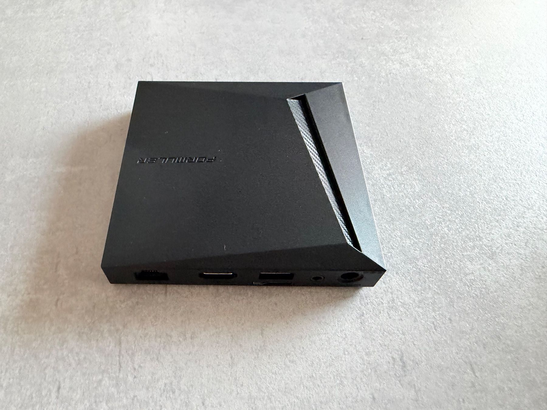 Formuler Sistemi audio & multimediali: Box IPTV Formuler Z11 Pro Max 32 Go avec télécommande BT1 – Usato da Le Mont-sur-Lausanne venduto da Carl2k 3