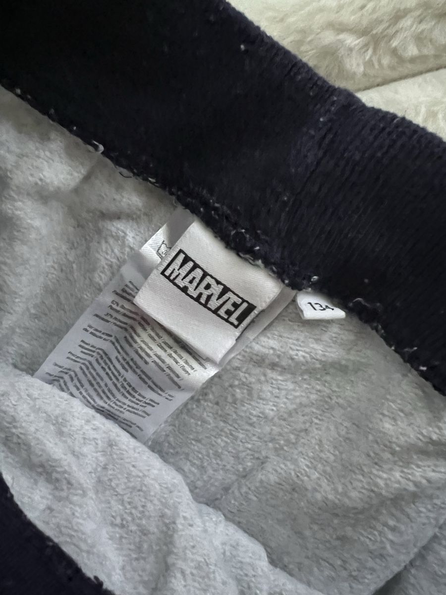 Hosen: MARVEL SUPERHELDEN TRAINERHOSE GR 134 – Gebraucht aus Basel von theo-g77 2