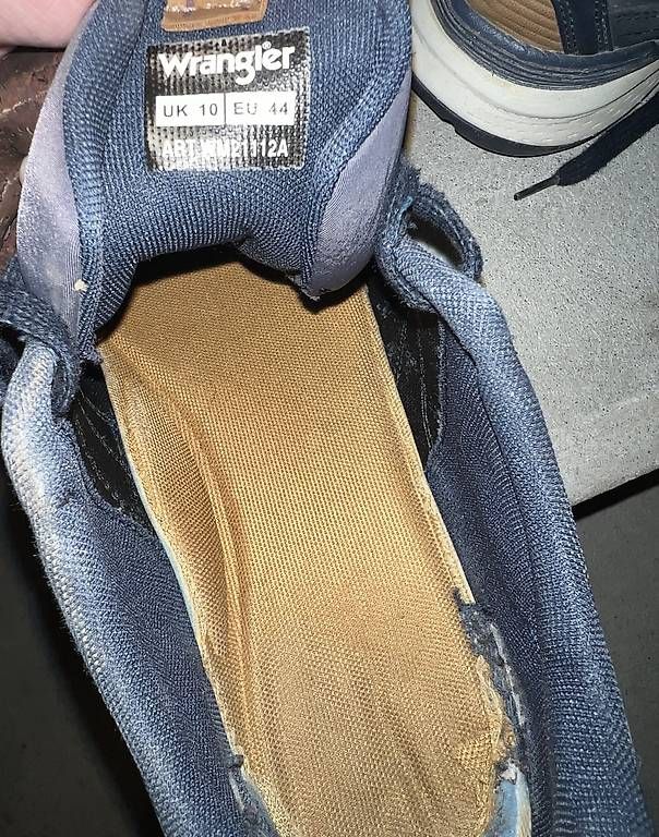 Scarpe da uomo: Wrangler Herren-Sneaker, Grösse 44 ? – Usato da Flawil venduto da SG8888 2