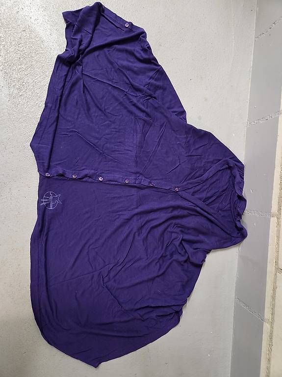 Foulard & Sciarpe: Sichtschutz zum Stillen – Usato da Liestal venduto da skrumm