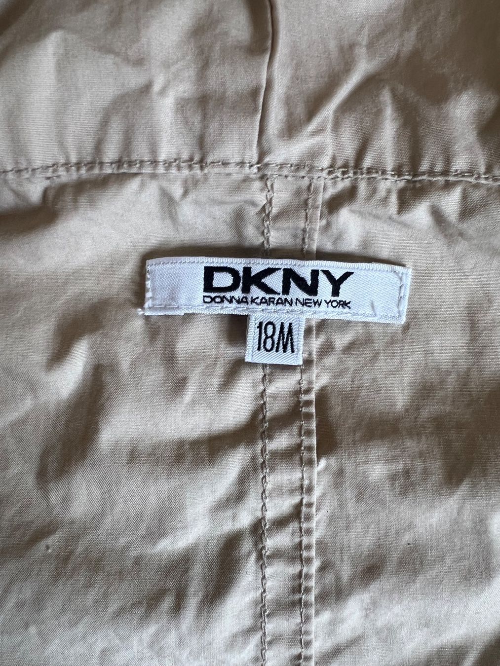 DKNY Jacken & Mäntel: Übergangsjacke DKNY, Grösse 86 – Gebraucht aus Beinwil am See von brigittehug 2
