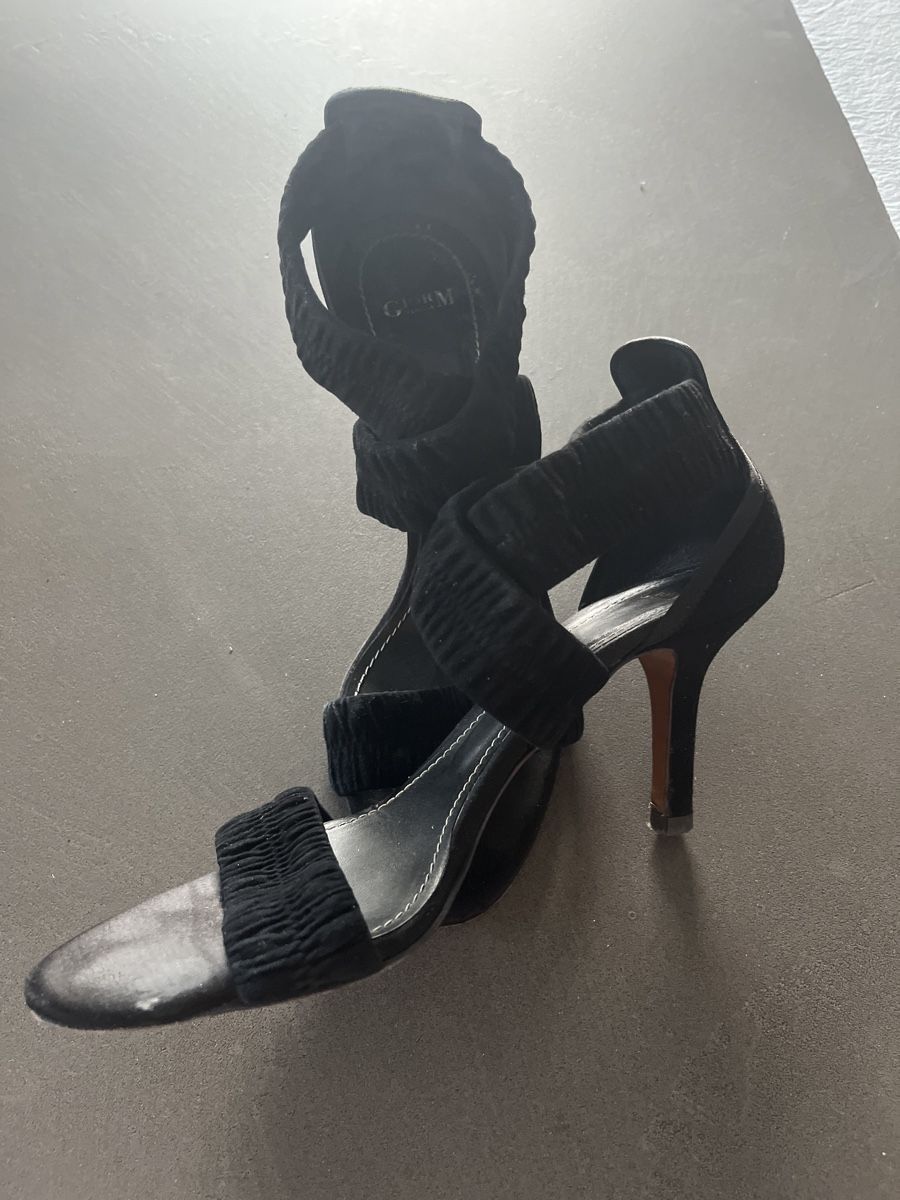 Scarpe da donna: GiorM  Wildledersandale Gr. 38.5 / 8cm – Nuovo (secondo la descrizione) da Illnau venduto da flamingo007 1