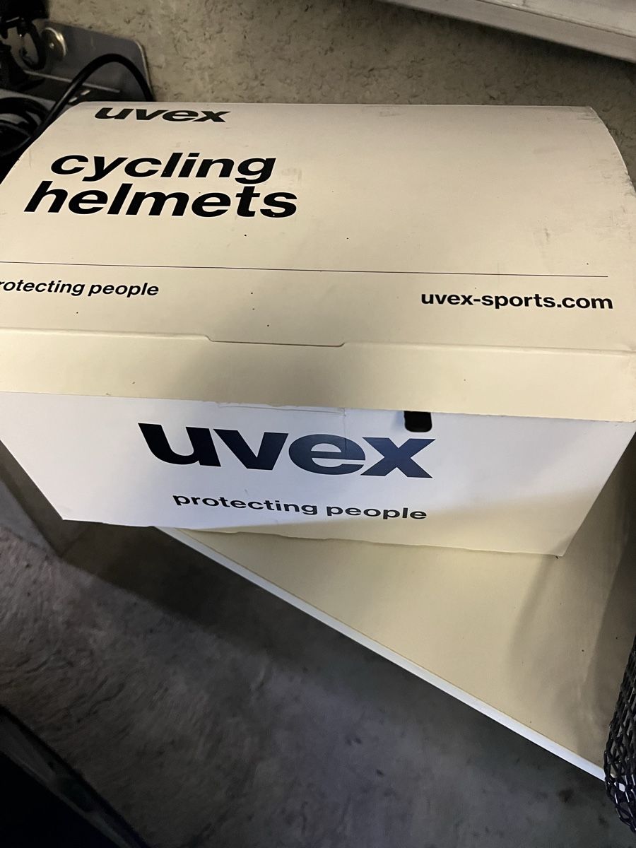 Uvex Caschi: UVEX Velohelm mit Visier – Usato da burgdorf venduto da sasonoti 2