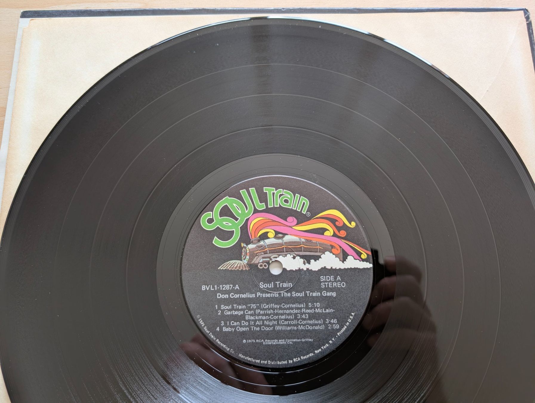 Dischi in vinile: Don Cornelius - The Soul Train Gang  US 75 – Usato da Ebikon venduto da kisuM 5