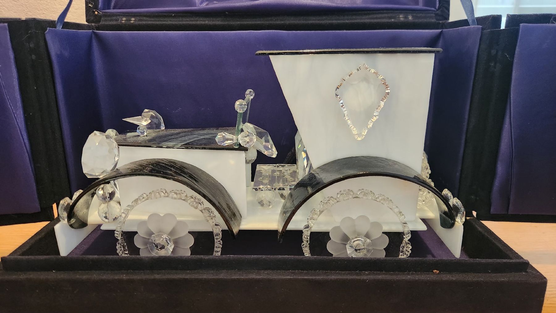 Swarovski Figurines: Voiture souvenir murano/swarowski – Neuf (Voir description) à Sierre par Golfiste16