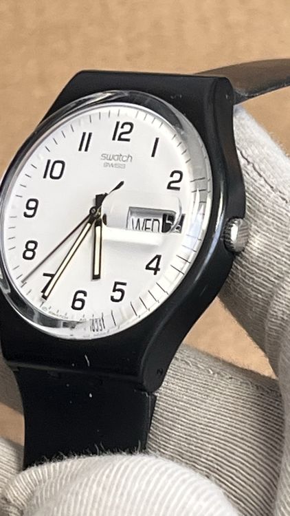 Swatch Orologi: Schlichte Swatch Gent Uhr, Schwarz – Usato da Grenchen venduto da chththl 3
