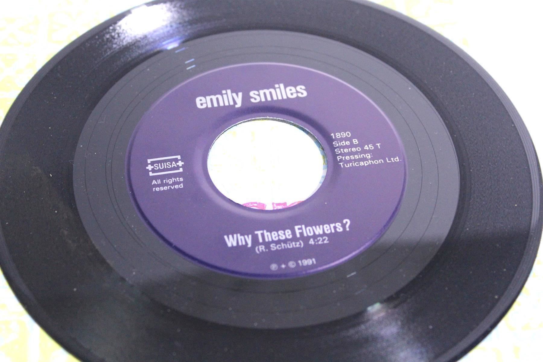 Schallplatten: EMILY SMILES: There Are Ten Thousand... – Gebraucht aus Bern von kultiges 7