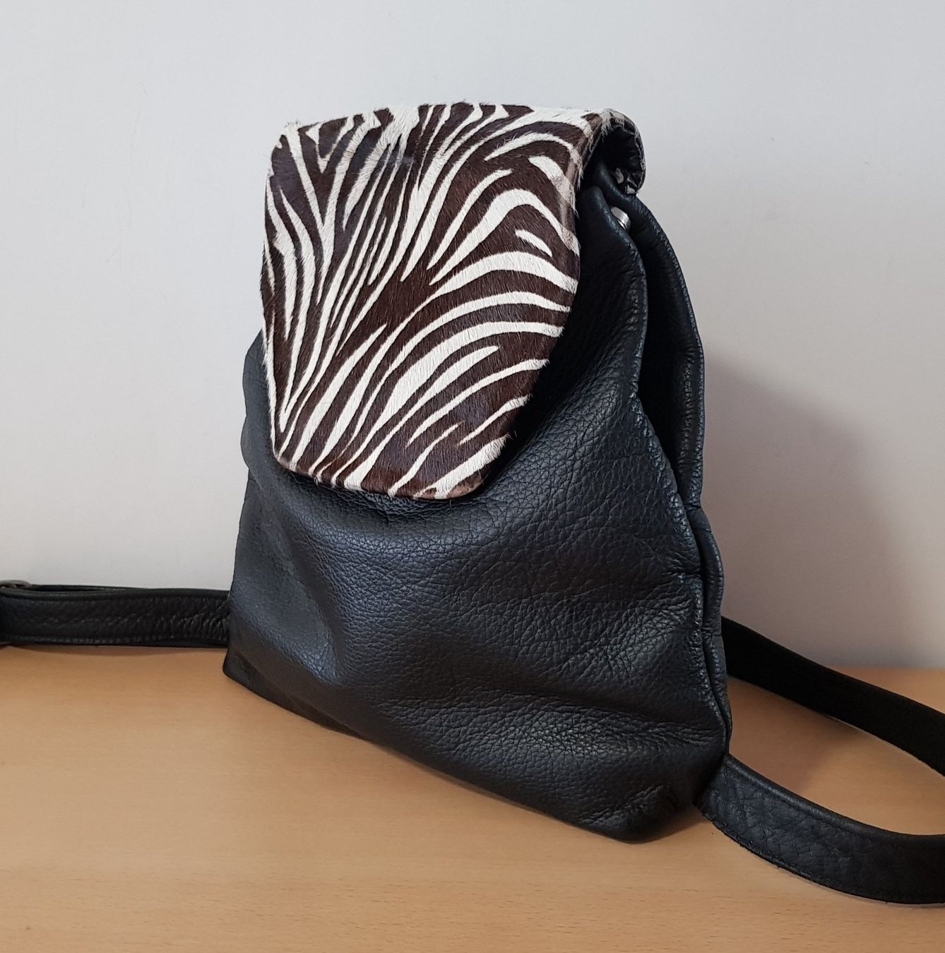 Rucksäcke: Lederrucksack mit Echtfell – Gebraucht aus Basel von Birs868 3